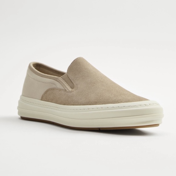 Zara Other - ZARA BEIGE LEATHER SNEAKERS SZ 9